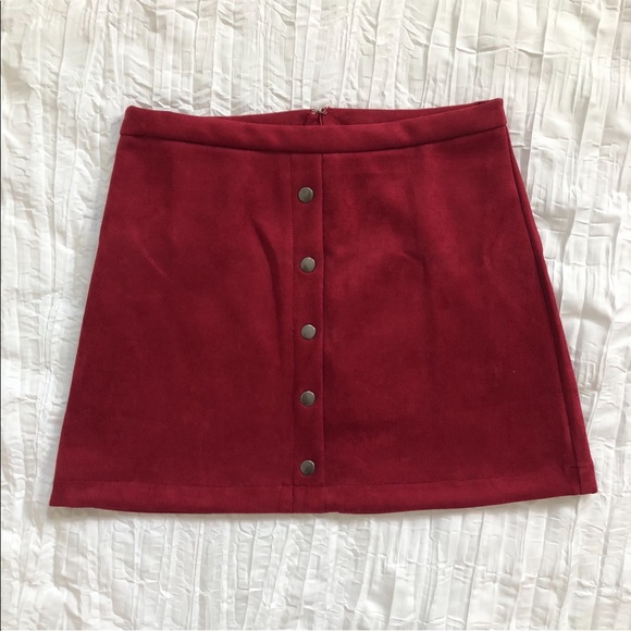 Dresses & Skirts - Maroon faux suede mini skirt